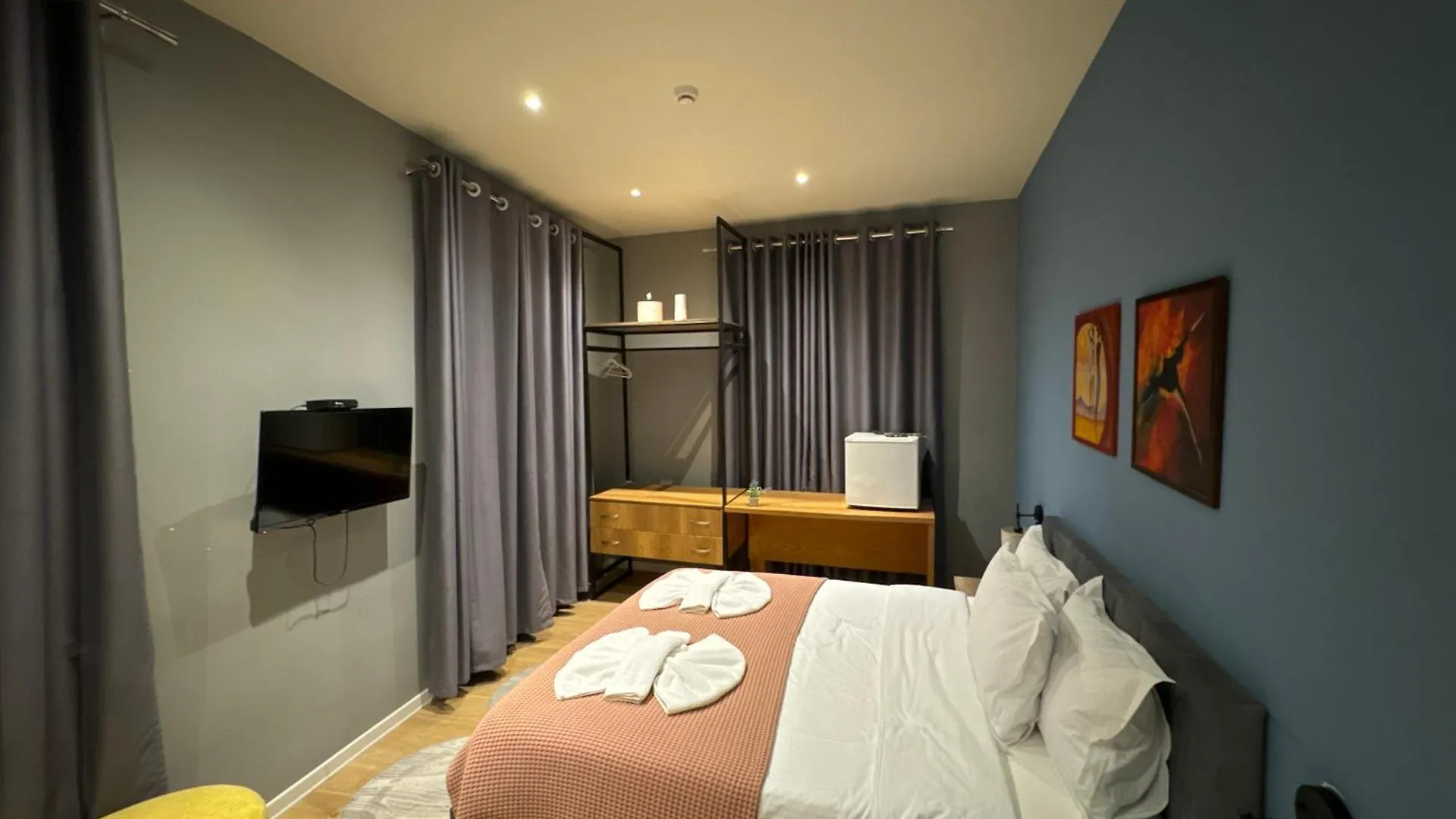 Hotel Tirona Tirana