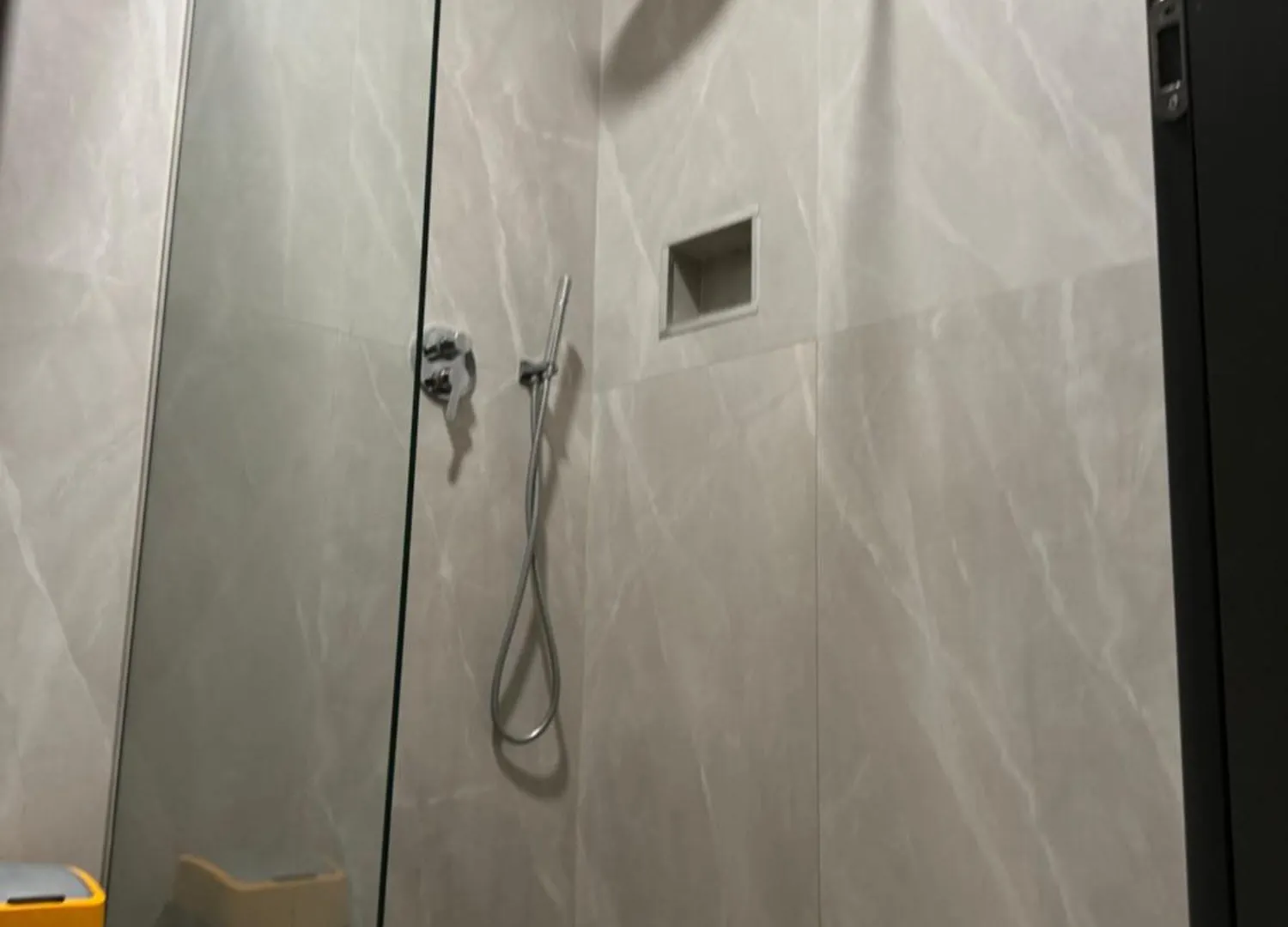 Hotel Tirona Tirana 0*,